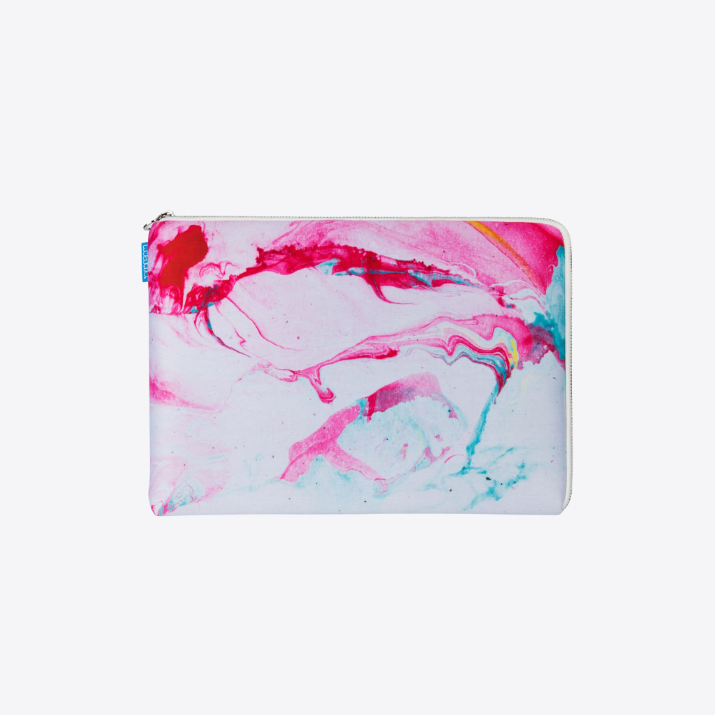 marble-laptop-case