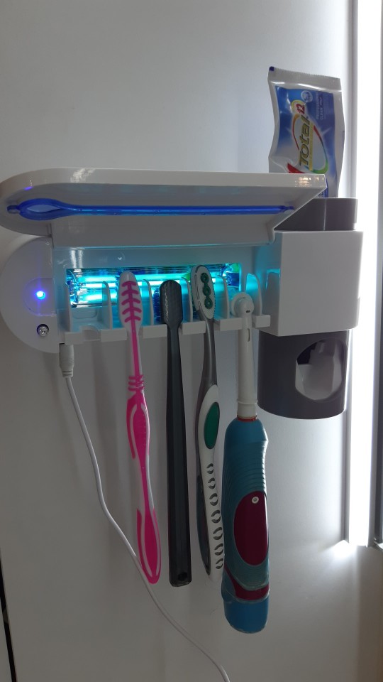 Toothbrush Holder With UV Sterilizer