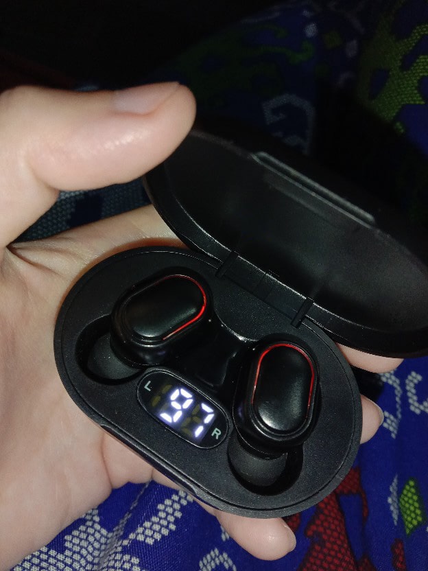Earbuds with Touch Control