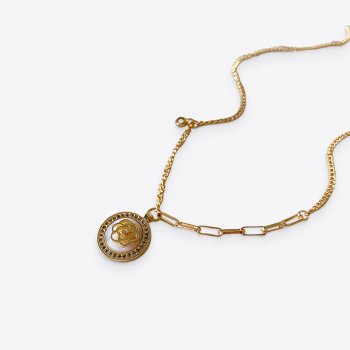 Elegant Rose Necklace