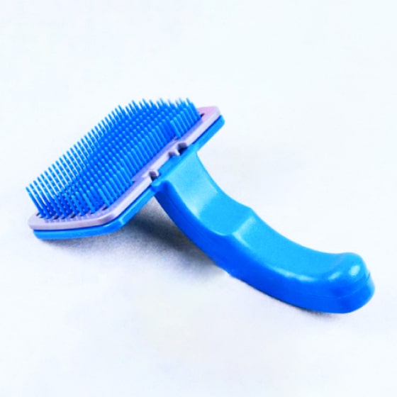 Self Cleaning Dog Brush 8 » Pets Impress