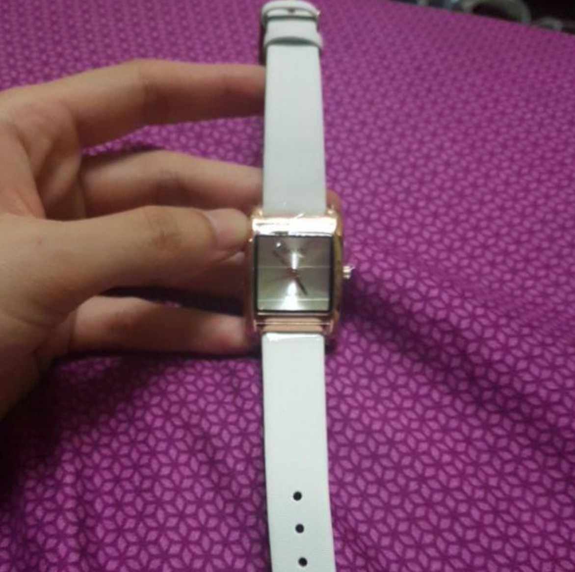 White Leather Belt Ladies Wrist Watch