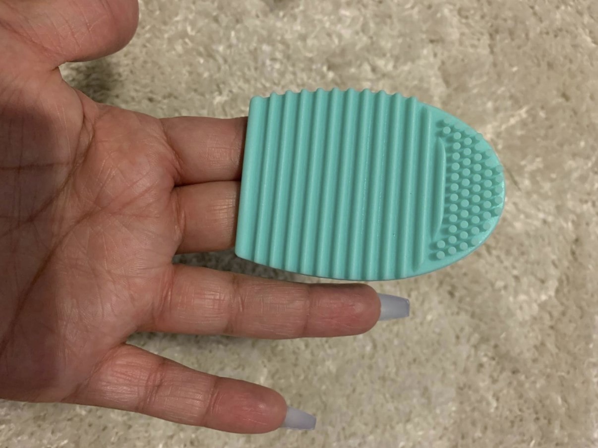 Brush Cleaning Pad