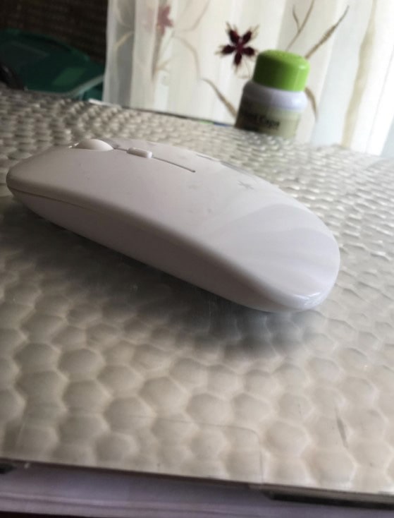 Ultra-Thin Portable Wireless Mouse