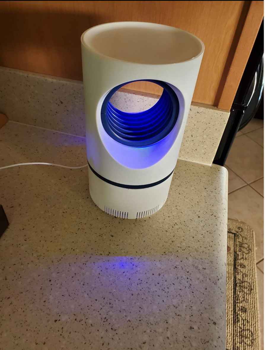 5W Rechargeable Suction Mosquito Lamp