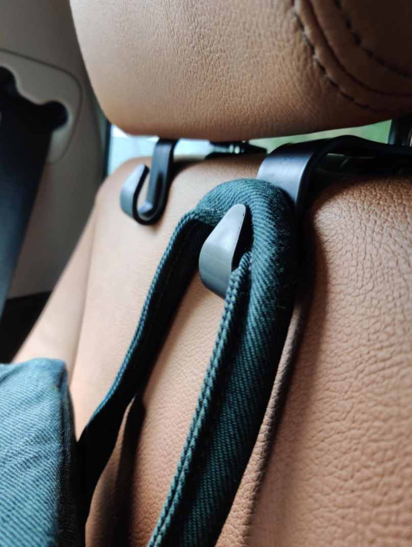 Black Plastic Car Headrest Bag Hooks