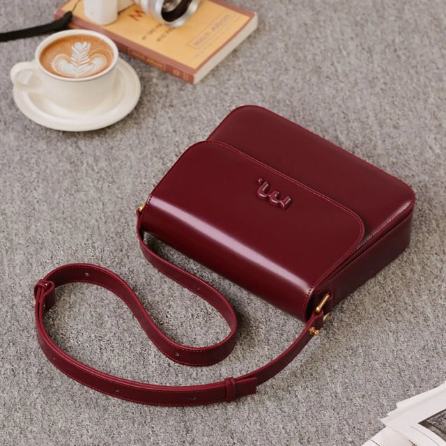 Luxury Red Ankara Shoulder Saddle Bag – Soft Leather, Versatile Elegance - Image 2