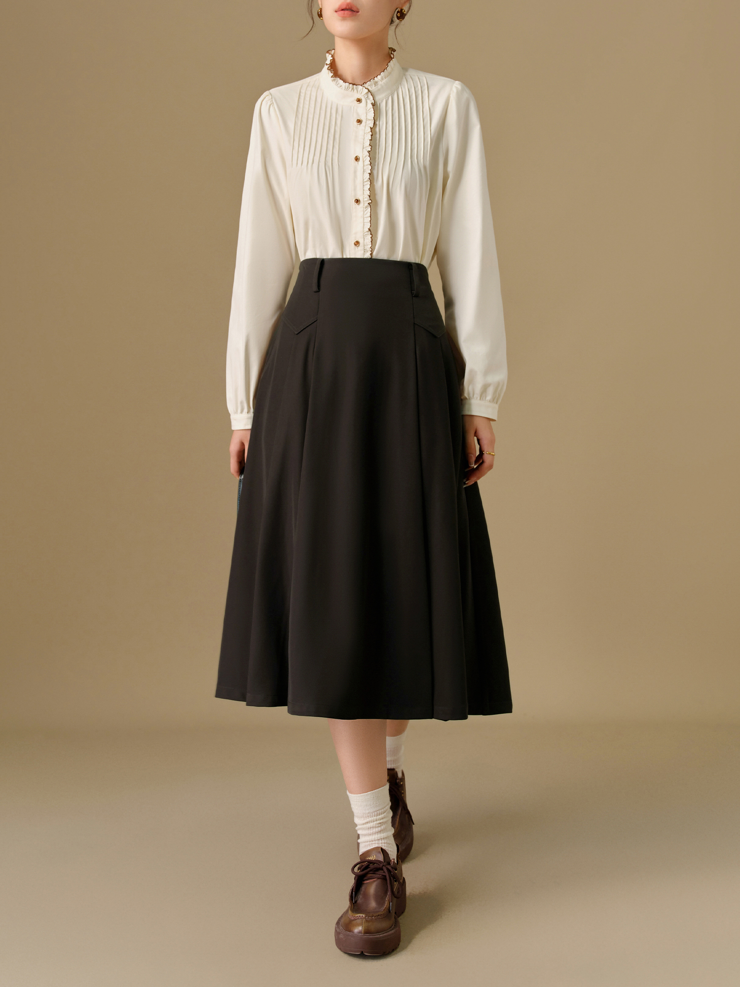 Plus Size Women’s Artistic Retro Cotton Shirt with Fungus Edge - Image 3