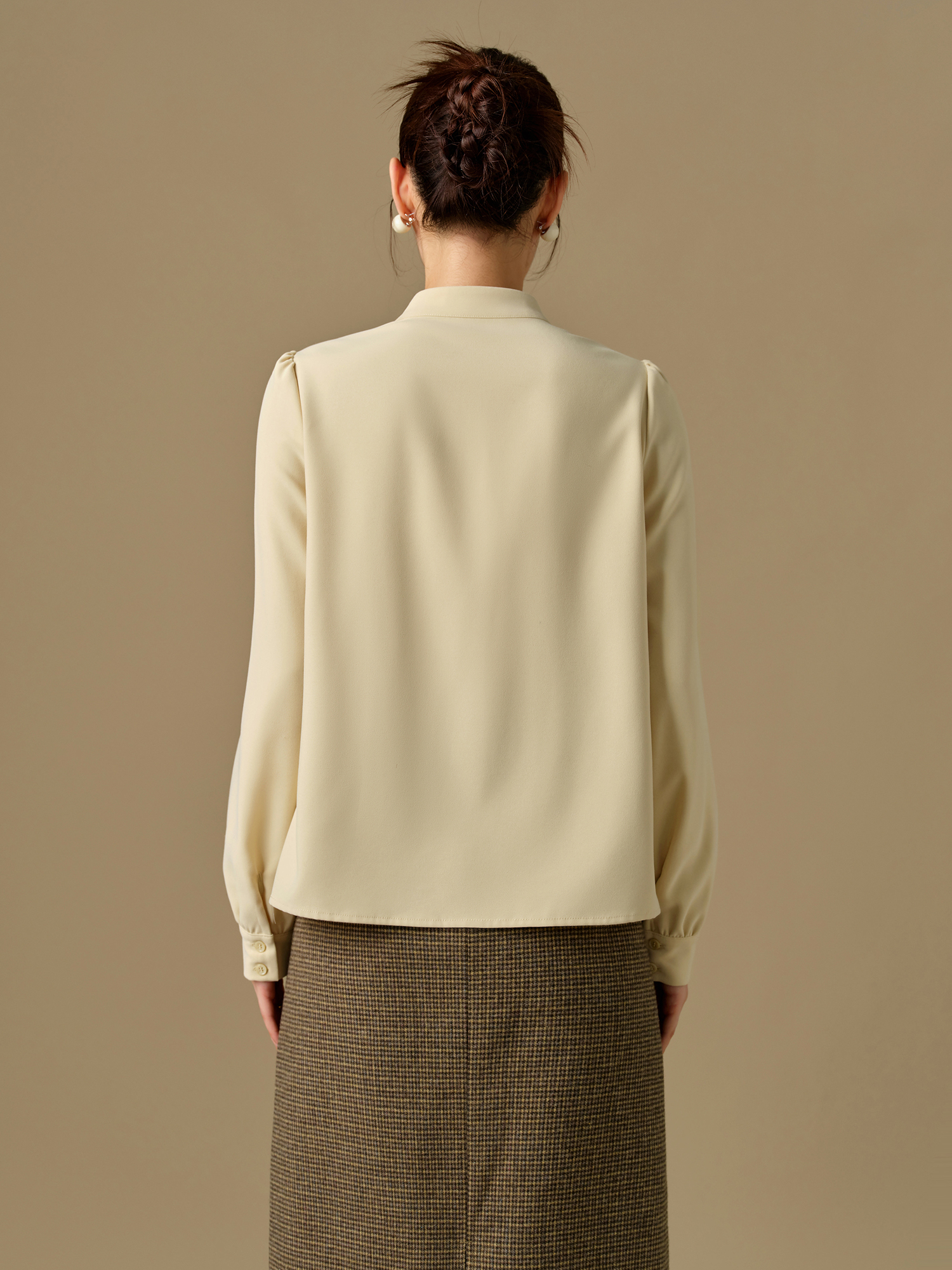 Women’s Winter Long Sleeve Blouse with Ruffled Neckline and Puff Sleeves - Image 4
