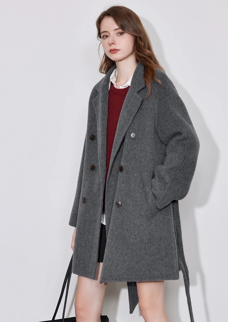 Elegant Double-Breasted Wool Coat for Women - Image 3