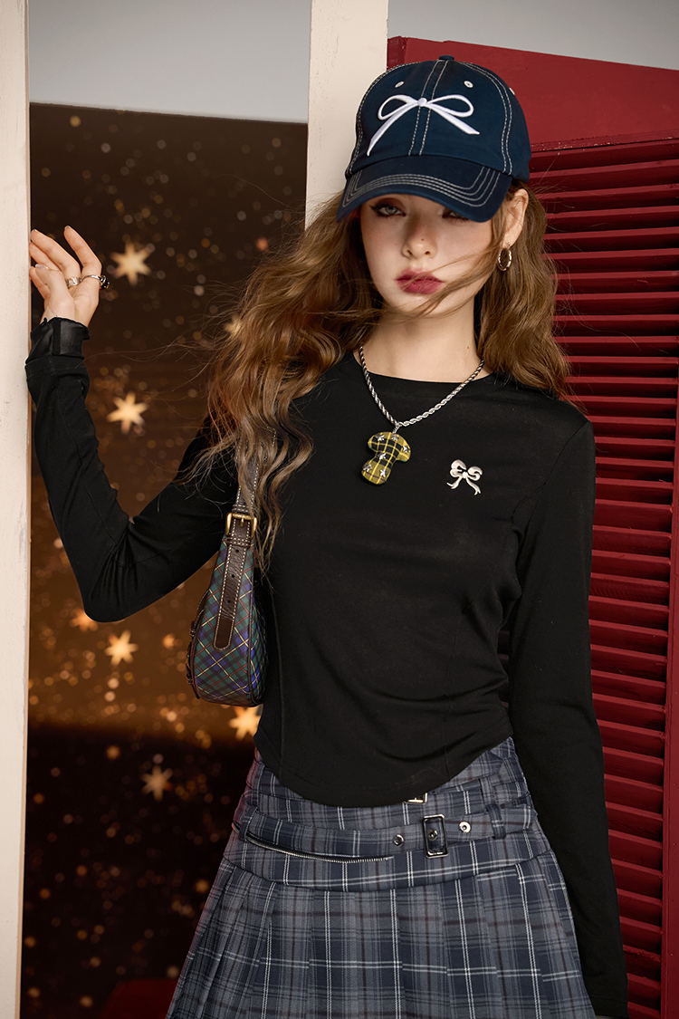 Bowknot Embroidery Solid Color Slim Fit Long Sleeve T-Shirt for Women - Image 4