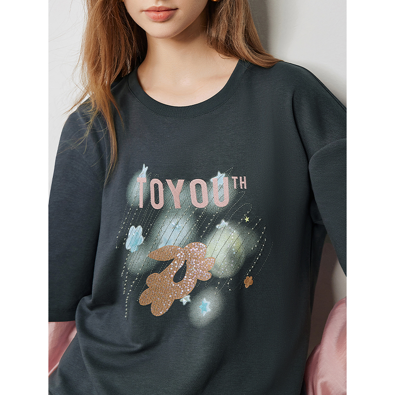 Women's Grey Fake Two-Piece Beaded Embroidered Loose Top with Drop Sleeves - Image 4