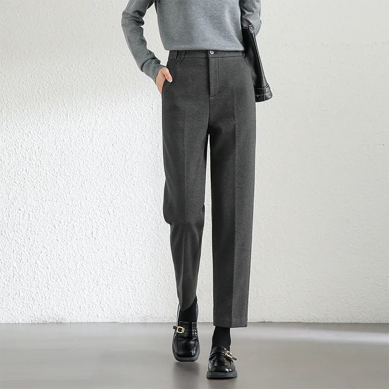 Drak grey
