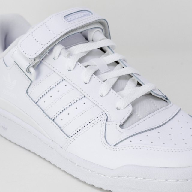 Adidas Men's White All-Season Sneakers - Image 6