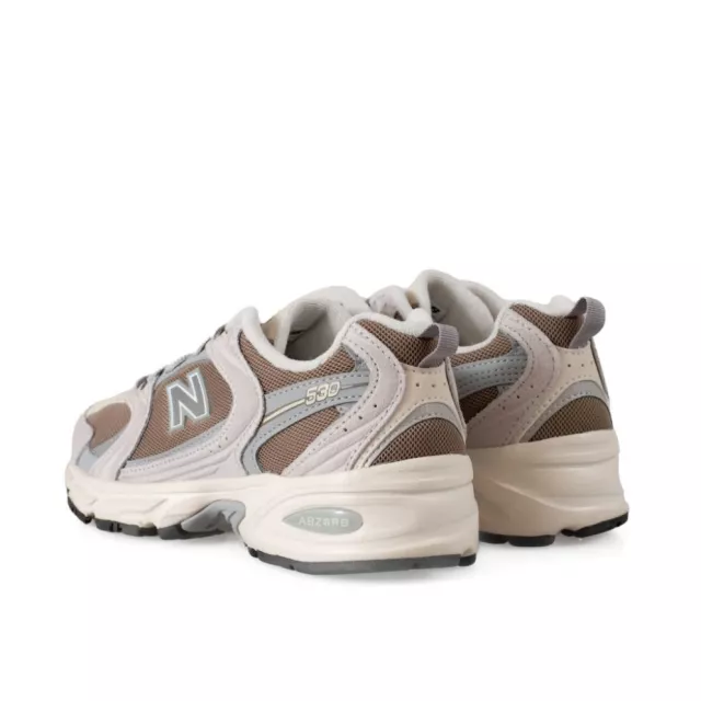 New Balance Women’s Beige Sneakers - Image 7