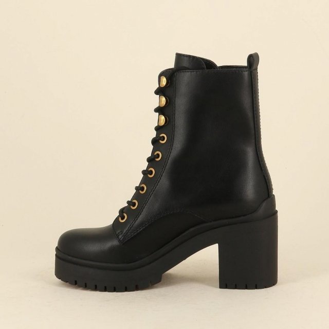 Guess Women's Black Faux Leather Ankle Boots - Image 7