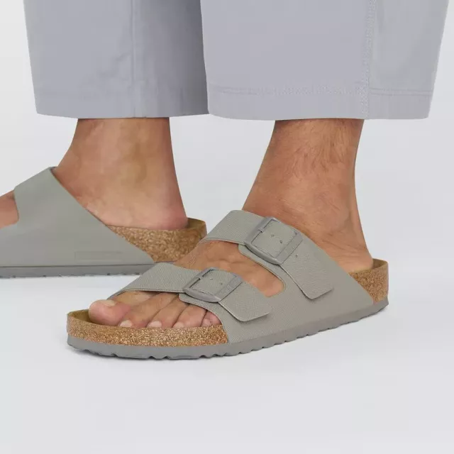 Birkenstock Men’s Grey Buckle Sandals - Image 3