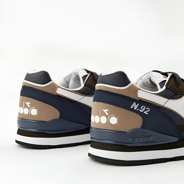 Diadora Men's Blue Sporty Sneakers - Image 3