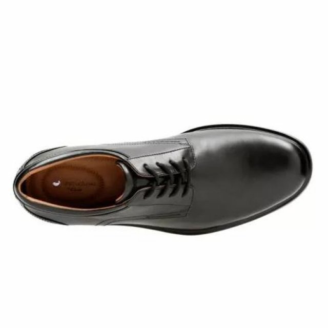 Clarks Men's Black Leather Slip-On Shoes - Image 3