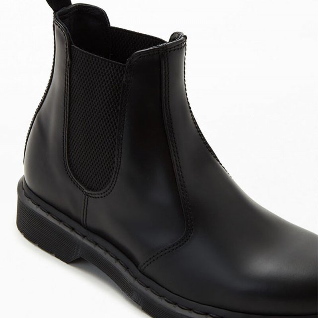 Dr. Martens Men's Black Leather Boots - Image 7