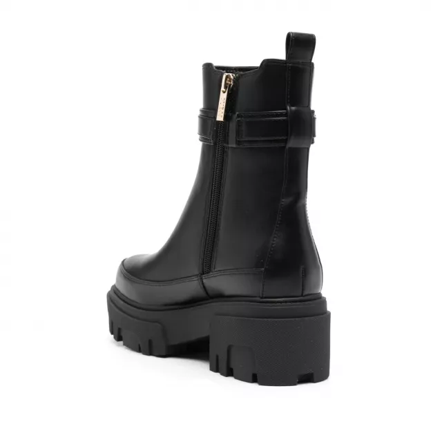 Guess Women’s Black Plain Boots - Image 5