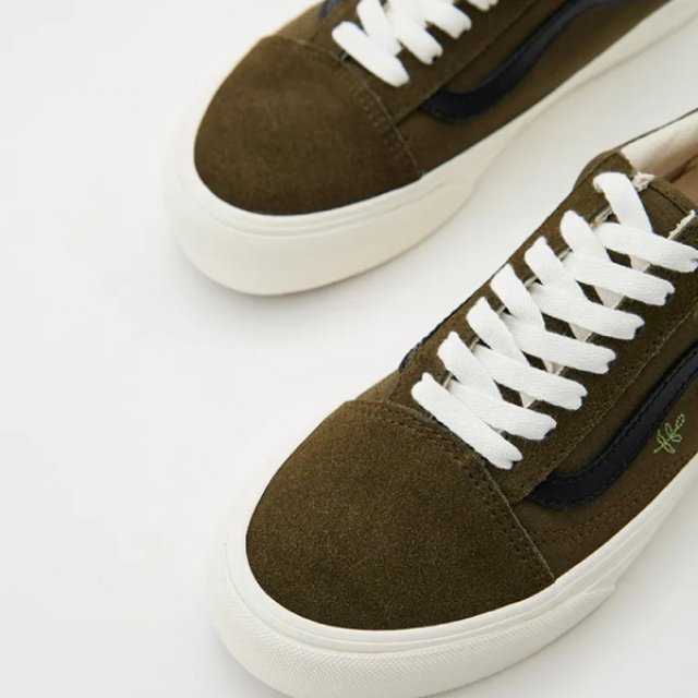 Vans Women's Leather Green Shoes - Image 4