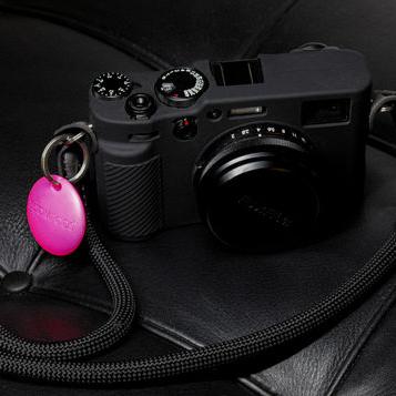 Smart Bluetooth GPS Tracker for Keys, Wallet, Pets & More