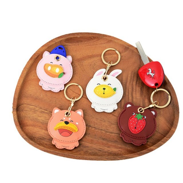 Apple AirTag Leather Keychain Case - Protective Cover for Keys & Wallet