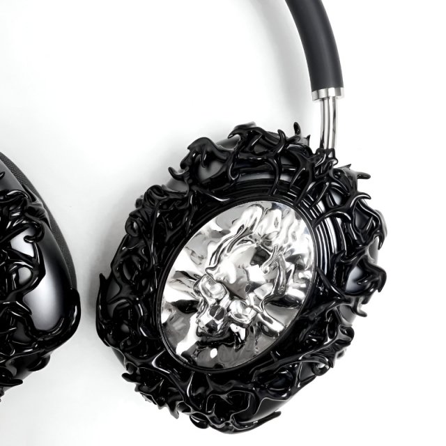 Soul Mirror Skull Heart AirPods Max Case