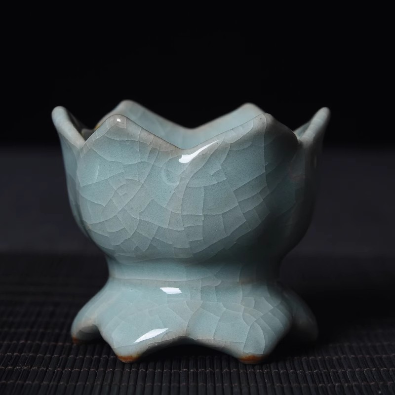 Grey 4.5X5CM B
