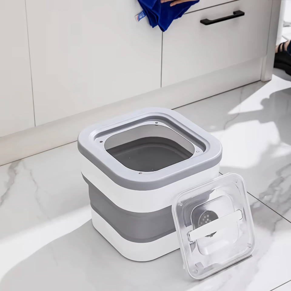 Foldable Pet Food Storage Container with Sealing Lid – Moisture-Proof & Space-Saving view 4