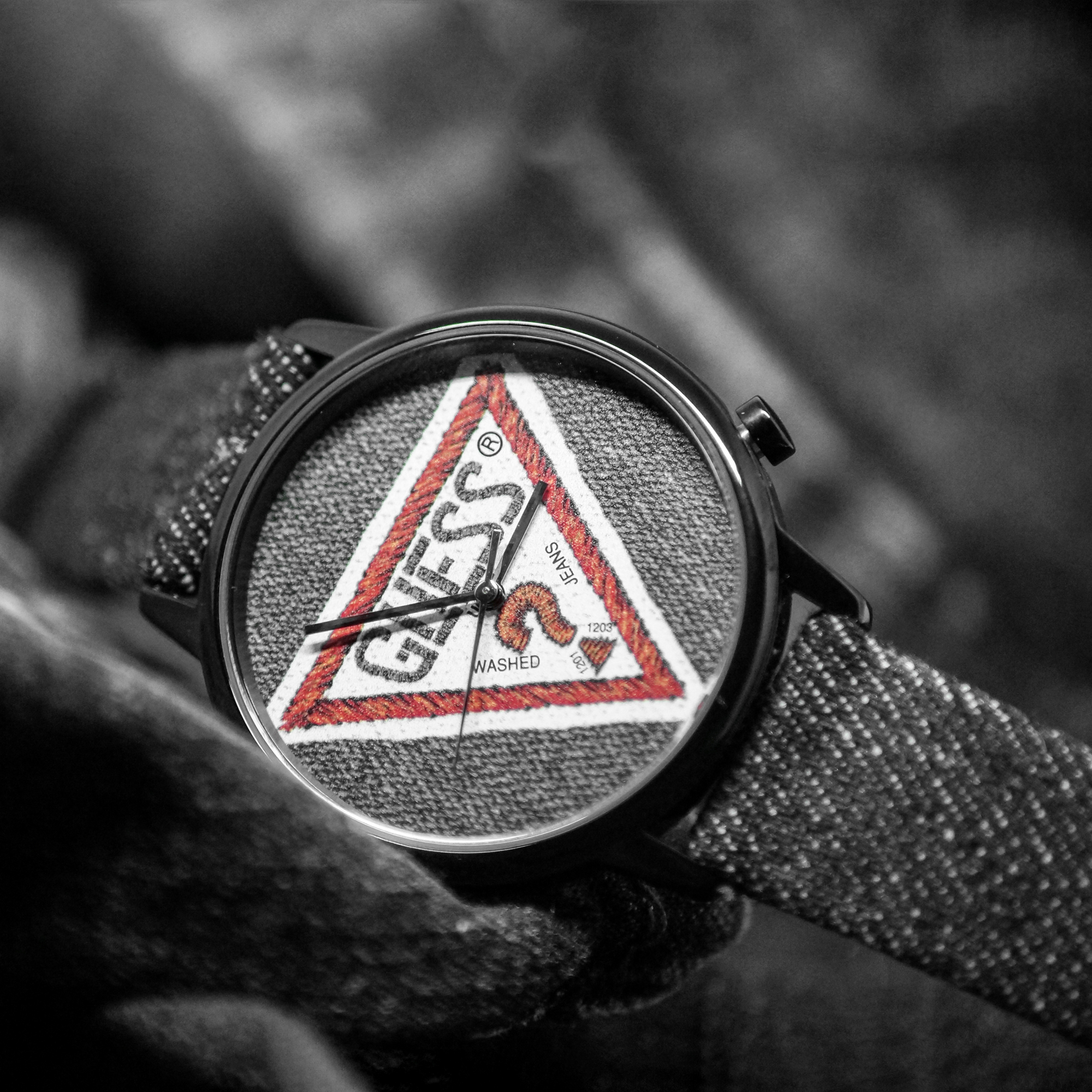 GUESS Men’s Black Quartz Watch Guess Relojes Top GUESS Men's Black Quartz Watch Guess Relojes Top