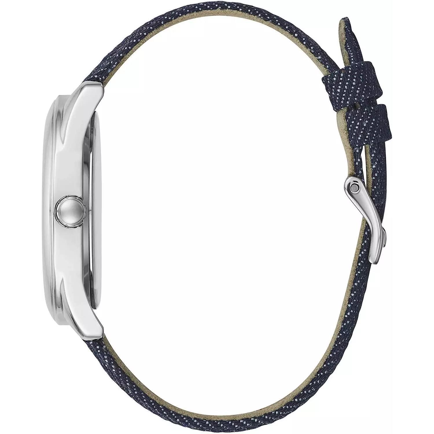 GUESS Men’s Silver Dial Quartz Watch with Blue Leather Strap Guess Relojes Top GUESS Men's Silver Dial Quartz Watch with Blue Leather Strap Guess Relojes Top