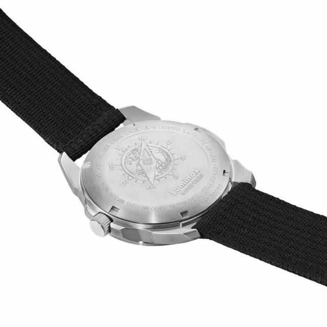 Luminox Men's Swiss Movement Watch – 45mm Stainless Steel, Always Visible - Image 4