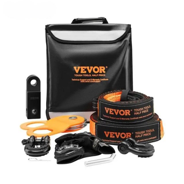Off-Road Winch Recovery Kit with 30,000 lbs Tow Straps and 44,092 lbs D-Ring Shackles