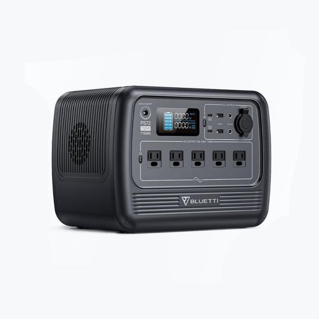 700W Portable Power Station 716Wh Solar Generator for Camping and RV Trips