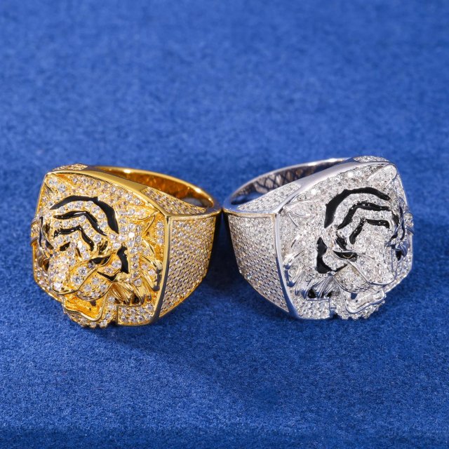 Fierce Moissanite Tiger Head Ring for Men