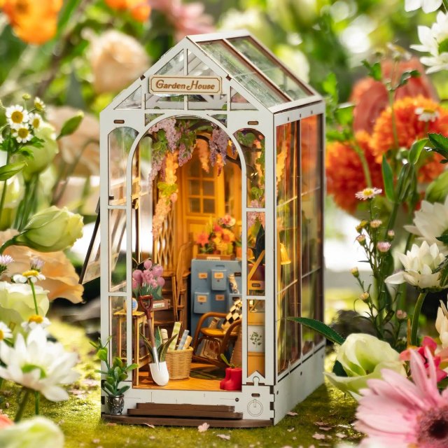 Garden House Book Nook DIY Kit
