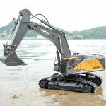 1:14 Scale RC Excavator with 22 Channels and 680° Rotation