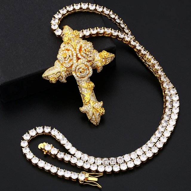 Trendy Moissanite Cross Flower Pendant Necklace
