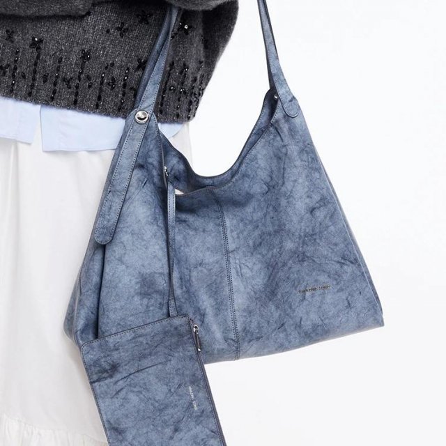 Elegant Split Leather Berry Tote Bag – Chic Everyday Shoulder Purse - Image 3