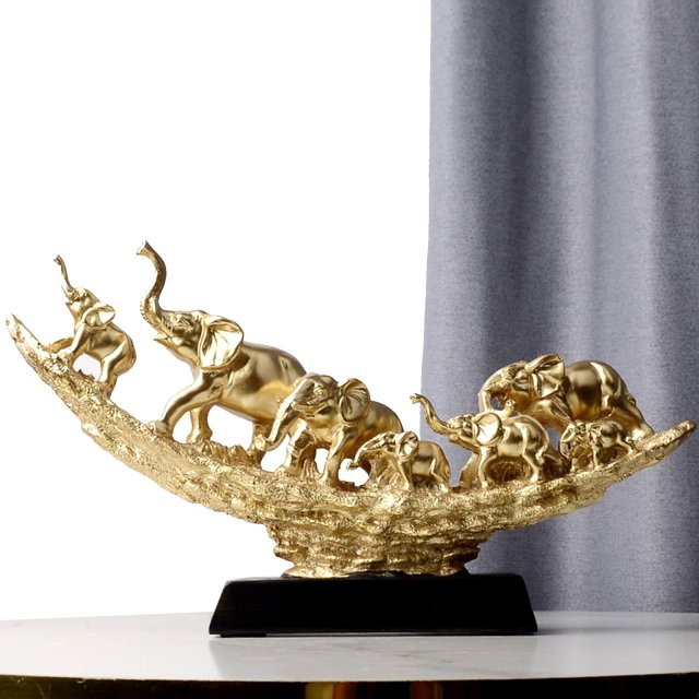 Chinese Style Resin Wealth Decoration for Living Room or Entryway - Image 4