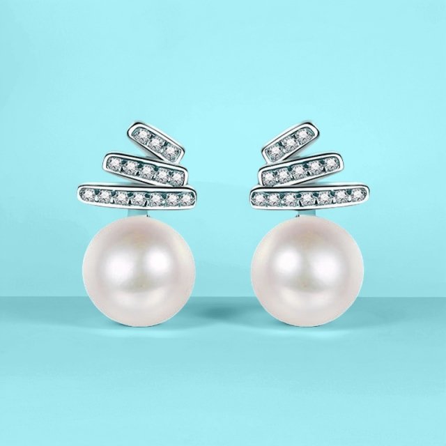 925 Silver Pearl Moissanite Stud Earrings Elegant Minimalist Jewelry for Women - Image 3