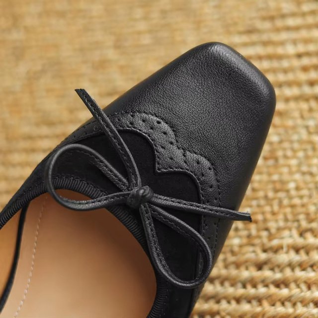 Leopard Print Leather Loafers for Women with Square Toe and Brogue Detail - Image 6