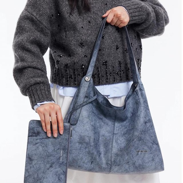 Elegant Split Leather Berry Tote Bag – Chic Everyday Shoulder Purse - Image 4