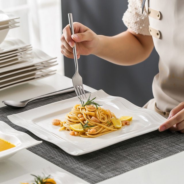 28-Piece Square Porcelain Dinnerware Set - Image 5