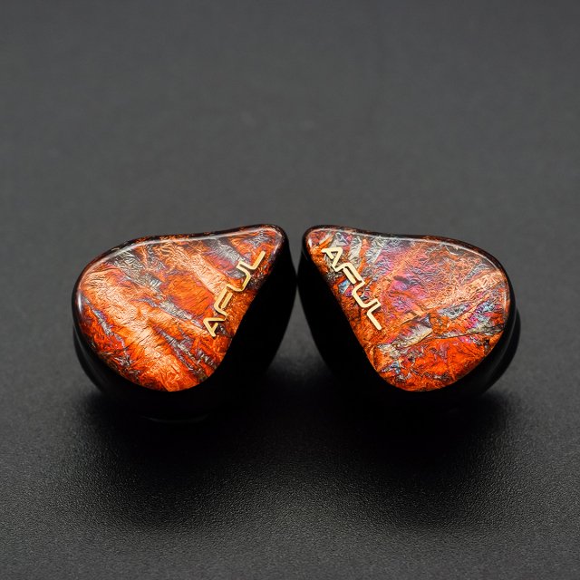 High-Fidelity Hybrid In-Ear Monitor with 5 Drivers and Detachable Cable - Image 6