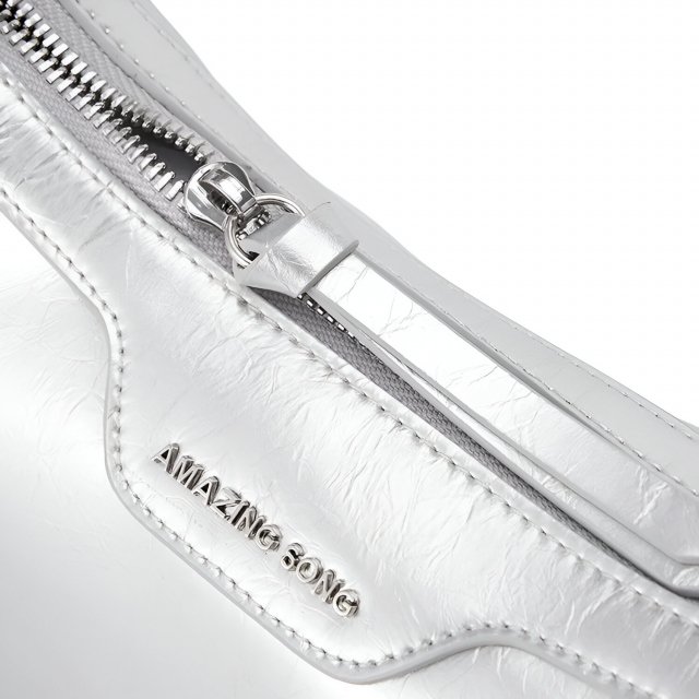Small Half Moon Leather Bag - Image 7