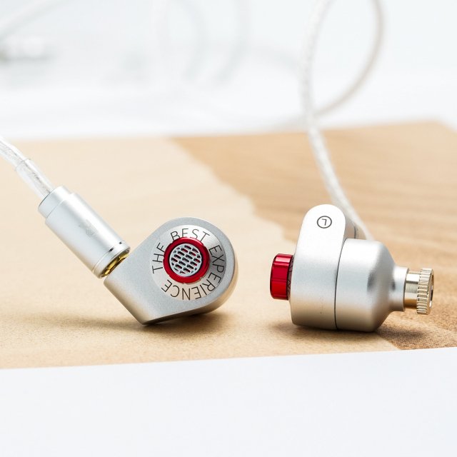 HiFi In-Ear Monitors with 10mm Dynamic Driver & MMCX Cable for Android - Image 3