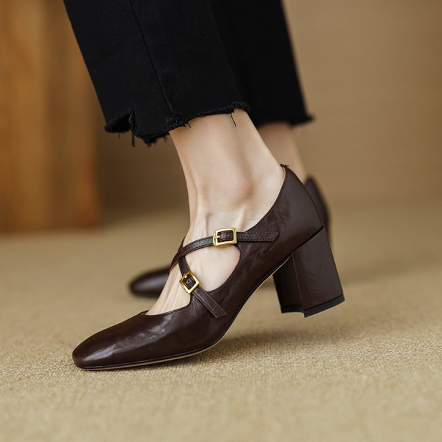 Spring Retro Square Heeled Mary Janes with Buckle Strap for Women - Image 5